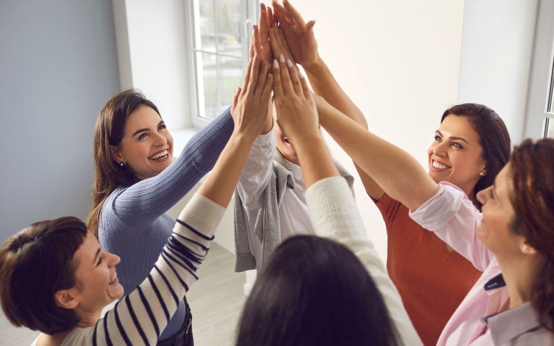 Empoderamiento Femenino y Autoestima: Tu Guía para Florecer